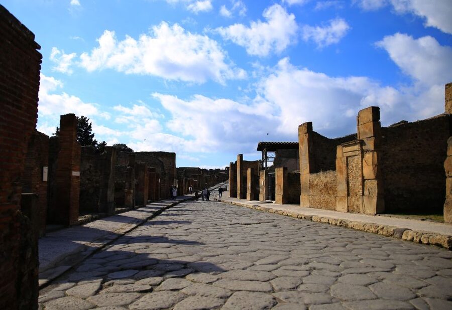 Pompeii: Skip-the-Line Tour for Kids and Families - Interactive Learning Tools Kids Can Actually Use