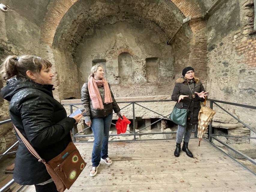 Pompeii: Small-Group Guided Tour with Skip-the-Line Ticket - Skip-the-Line Entry That Buys You Real Ruins Time