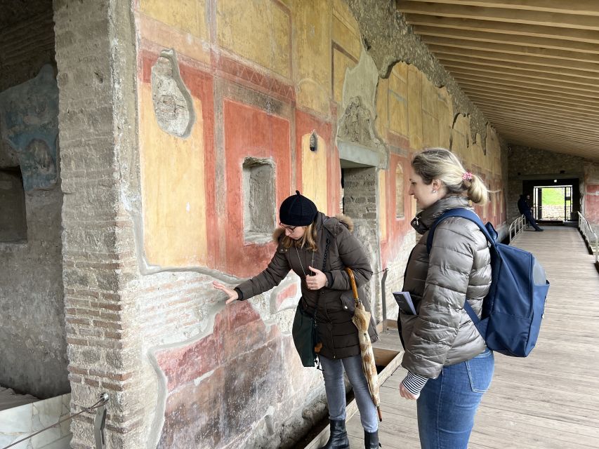 Pompeii: Small-Group Guided Tour with Skip-the-Line Ticket - Temple of Apollo and Vetutius Placidus House: Religion Meets Daily Needs