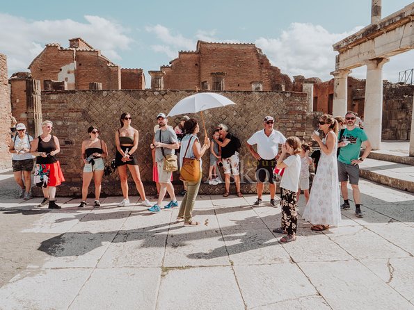 Pompeii: Small Group Tour with an Archaeologist - Why this Pompeii tour is such good value