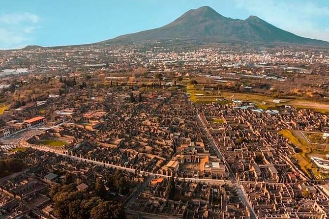 Pompeii small group tour with skip-the-line entrance included - Pompeii in Two Hours: How the Pace Works