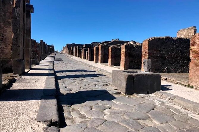 Pompeii small group tour with skip-the-line entrance included - What You See at Pompeii Archaeological Park (and What It Means)
