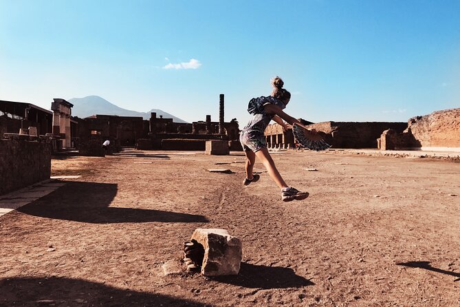 Pompeii Small Group with an Archaeologist and Skip The Line - The 2-hour flow: what you’ll see and why it works
