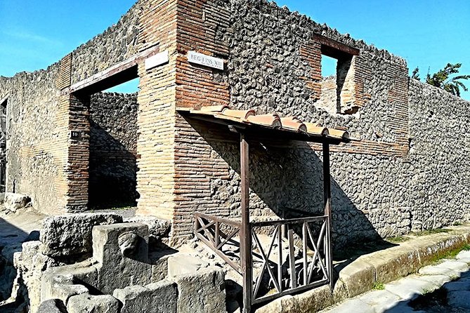 Pompeii the Buried city - Guide quality: why Ilaria keeps showing up in the stories