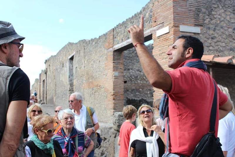Pompeii: The Ultimate Skip-the-Line Archaeological Adventure - The Archaeologist Guide Setup: Small Group, Clear Listening, Real Explanations