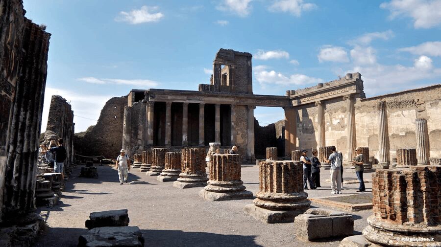 Pompeii VIP 3h Tour: Skip-the-line with your Archaeologist - The Garden of the Fugitives: the part that lands hardest