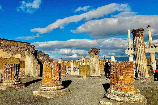 Pompeii with an Archaeologist Shared or Private Tour from Naples - Key points to know before you go