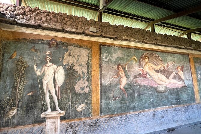 Pompeii with an Archaeologist Shared or Private Tour from Naples - Skip-the-line Pompeii express entry and mobile tickets