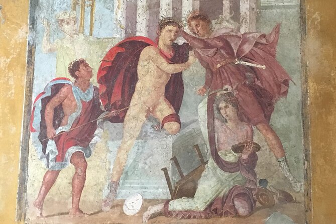 Pompeii with an archaeologist, small group!!! - Photography and comfort tips for Pompeii in real conditions