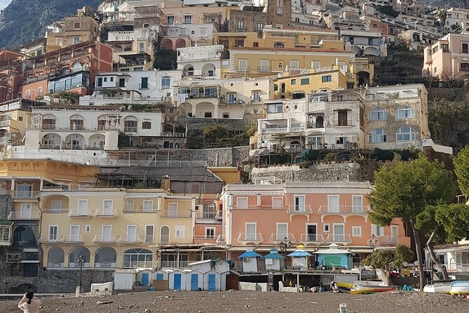 Positano : Private Transfer from Naples visit Pompeii - How the driver pickup works (and why it matters on the coast)