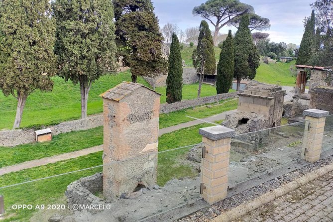 Private Archaeologist service to explore Pompeii's secrets any time ticket incl. - What the Route Really Feels Like on the Ground