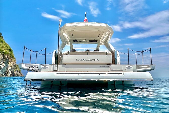 Private boat tour from Naples to Capri+Amalfi Coast JEANNEAU DB43 - Blue Grotto reality check: what you can count on
