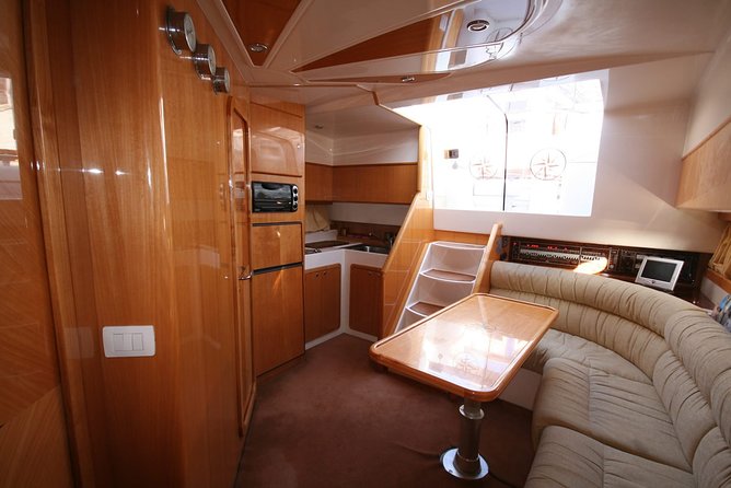 Private Cruise from Naples to Capri and Amalfi Coast - yacht 40' - Price and value: what you’re really paying for