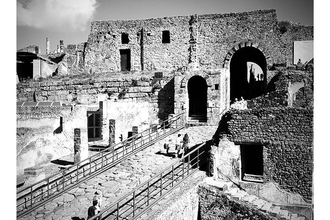 Private Day Tour of Pompeii, Sorrento and Positano with Pick Up - Adding Positano and Sorrento: Sea Views, Church Domes, and Streets for Walking