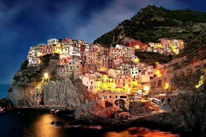 Private Exclusive Tour of Positano & Sorrento + Farmhouse Lunch - Positano Paradise Lounge Bar: your hour in postcard streets
