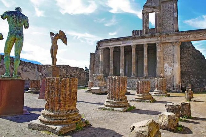 Private Excursion to Pompeii and Amalfi Coast from Naples Cruise Port or Hotel - The guided Pompeii route: Porta Marina to Villa dei Misteri