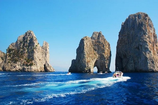 Private Full-Day Capri and Blue Grotto Stress Free Tour from Rome - Getting started at Napoli Centrale (8:00 am): your day begins with momentum