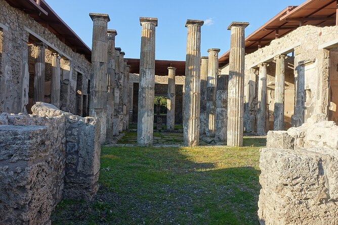 Private Full Day Tour to Pompeii and Amalfi Coast from Rome in Fast Train - Why this Rome-to-Amalfi plan actually saves energy