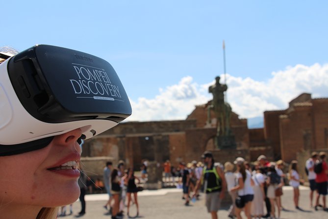 Private Guided Tour and VR Headsets in the Ancient Pompeii - Why This Pompeii + VR Combo Makes Sense