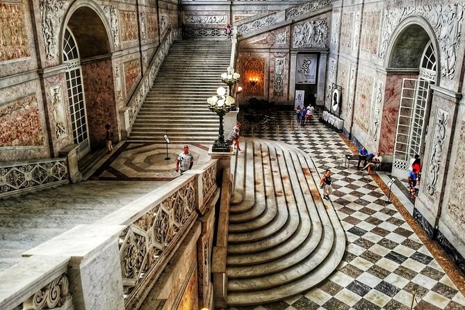 Private Guided Tour in Naples Royal Palace and Monumental Area - Quick hits before you go