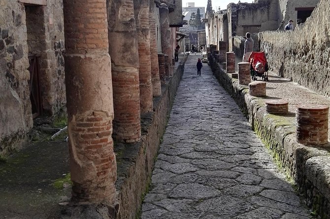 Private Guided Tour Of Naples Historic Center & Pompeii - Price and value: what you’re paying for (and what you’re not)