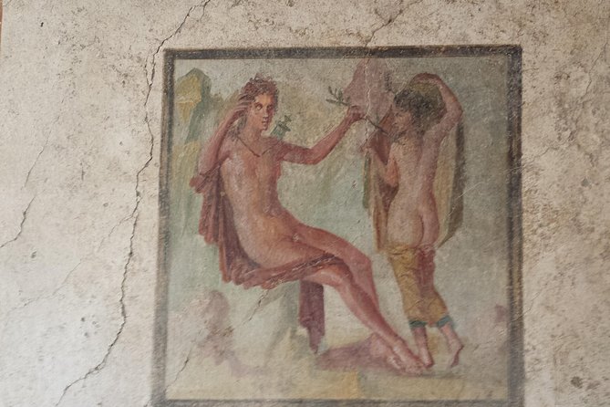 Private Guided Tour of Pompeii. Sunset Tour - Via dell’Abbondanza and Teatro Grande: Main Street Meets Main Stage