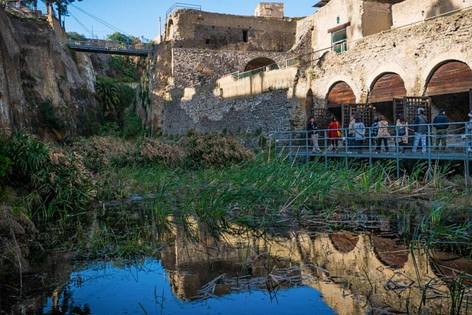 Private Herculaneum for Families: Kids Archaeology Adventure - Boat Pavilion: Herculaneum as a seaside town, not just a city of walls