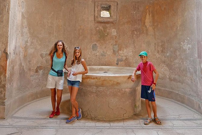 Private Herculaneum Tour for Kids and Families - Your Private Guide and the Family-First Learning Style