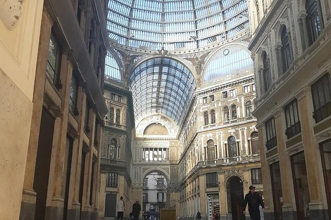 Private Naples Walking Tour with Tourist Guide - Via Toledo: the big shopping spine and the Spanish Quarters link