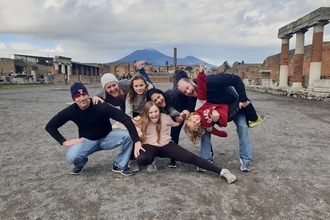 Private Pompeii & Amalfi Coast Tour: Sorrento & Positano -Tickets - Priority Pompeii tickets plus a guide-led highlights route