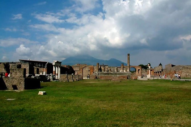 Private Pompeii Day Trip From Rome by Fast Train to Naples and Car Service - Should you book this private Pompeii trip from Rome?