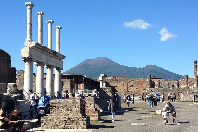 Private Pompeii Tour With Guide and Transfer Included - Practical tips to get the most from your Pompeii walk