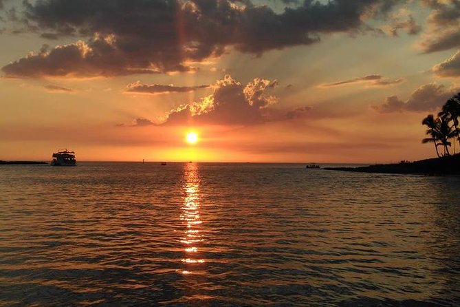 PRIVATE Sunset & Sightseeing Boat Trip of Naples Bay and the Gulf - Private 22-Foot Boat on Naples Bay: Why This Feels Like a Real Outing