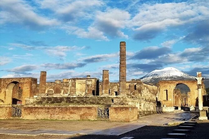 Private Tour in Pompeii and Vesuvius - Tour quality: guides and drivers can make or break the day