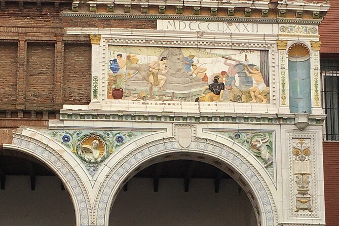 Private tour of Naples with street food tasting - via dei presepi and the nativity-scene streets