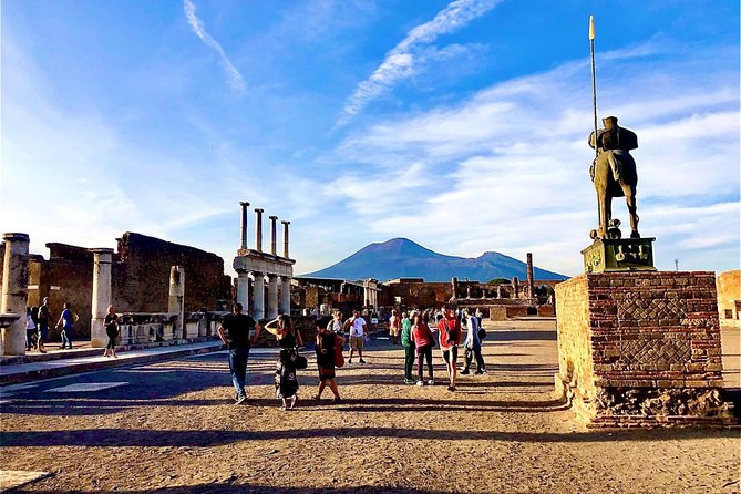 Private Tour of Pompeii with Skip-the-Line Access - What the 2-hour Pompeii walk feels like on the ground