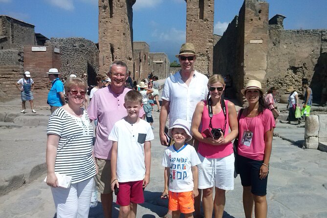 Private tour of the Pompeii excavations - Where Pompeii’s ruins become a living town