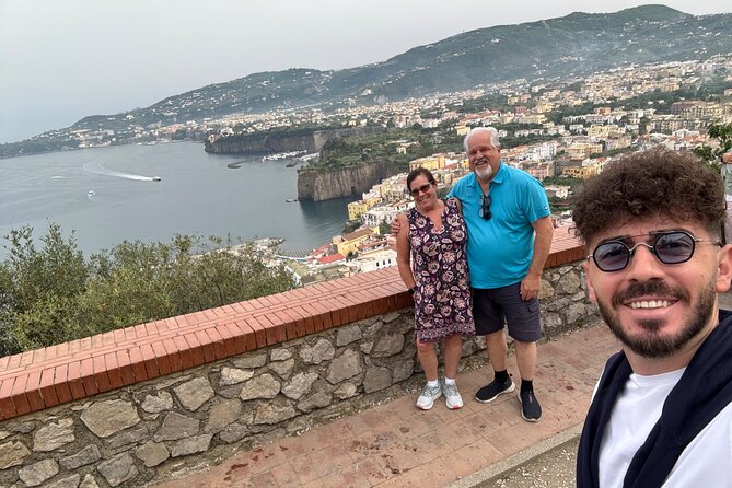 Private Tour to the Amalfi Coast, Positano and Ravello - The Guides Can Make or Break the Day
