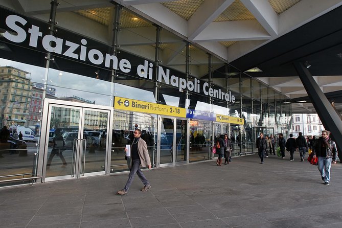 Private Transfer from Naples Airport, Port or Train Station to Naples Center - Airport, Train Station, or Port Pickup: Watch for These Exact Cues