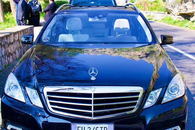 Private Transfer from Naples to Amalfi Coast or Vice Versa - Door-to-door Naples ↔ Amalfi Coast transfer