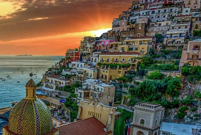 Private transfer from NAPLES to POSITANO or reverse - Price and value: $120.16 per person, but it can be per car