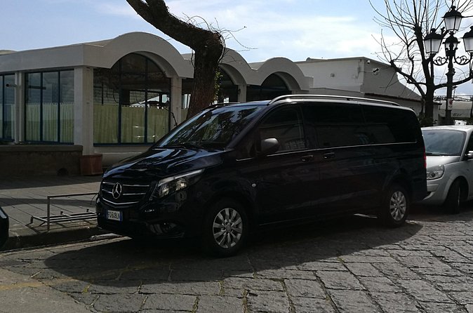 Private Transfer from Naples to Sorrento - Minivan - A Smooth Naples Pickup Is Half the Vacation