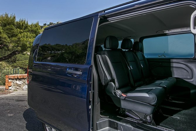 Private Transfer from/to Naples airport to Sorrento one way - Pickup at the airport: what the meeting experience is built around