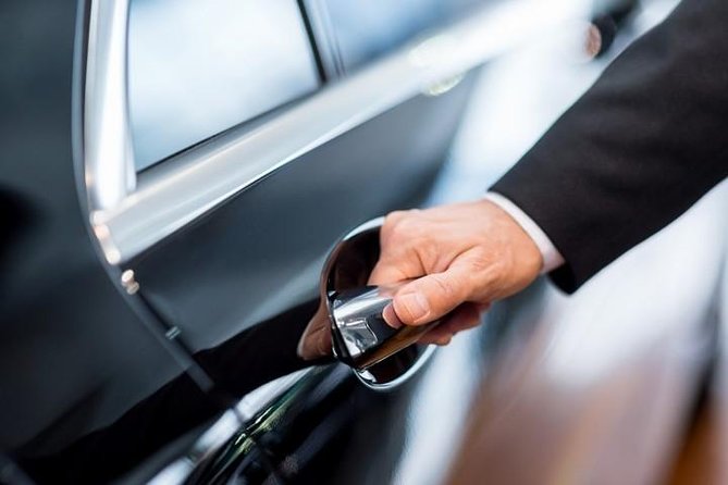 Private Transfer Naples to Amalfi Coast + 2 hours stop in Pompeii - Pickup in Naples: Where the Day Starts (and Stays Easy)