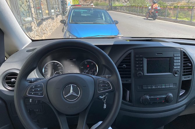 Private Transfer Naples to Positano or Positano to Naples - The practical “pro move” for meeting the driver