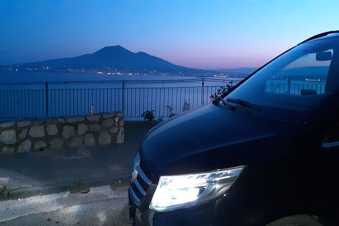Private transfer to Positano via Pompeii - From Naples to Positano, With Pompeii Built In