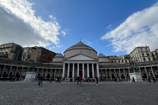 Private transfers from Naples to Pompeii Vesuvius Herculaneum - Why a private Naples transfer is worth it before Pompeii days