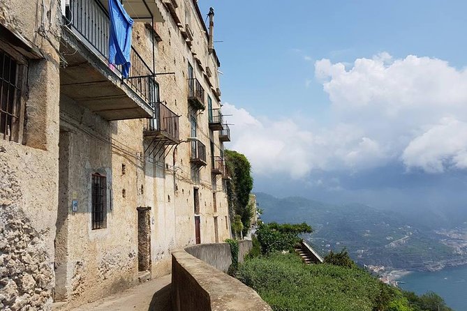 Private Walking tour from Ravello to Amalfi following Escher works - Costiera Amalfitana viewpoint: start with the big picture