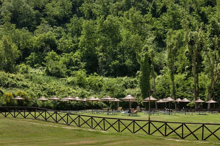 Relax and wellness: Thermal pools, spa, nature and aperitif included - Your thermal-pool lineup: six pools, steady temps, and how to use them