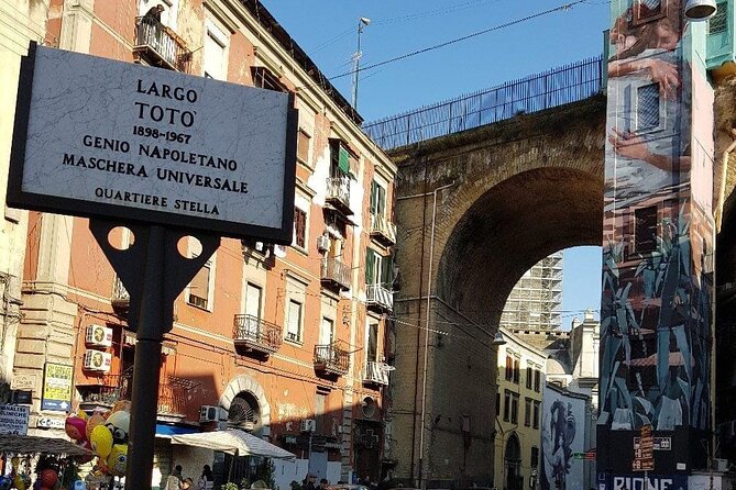 Rione Sanità Tour among Baroque, Revival, Street Art & Food - Porta San Gennaro: where the rione story begins
